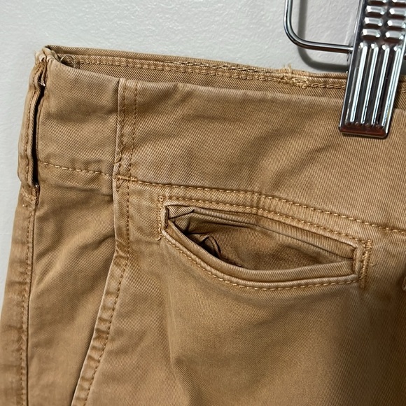American Eagle Flex Slim Straight Khaki Pant - Picture 12 of 12